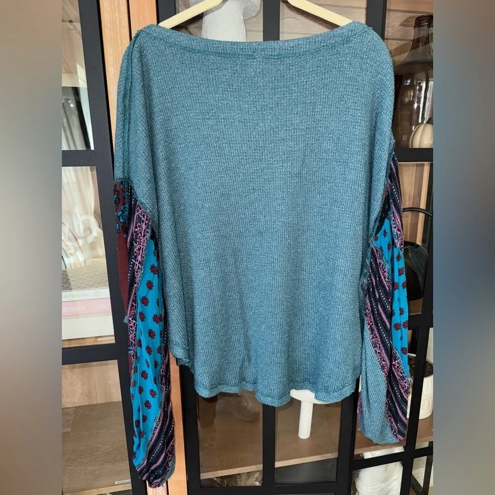 Free People long sleeve top waffle knit We The Free Blossom Thermal patchwork - Picture 6 of 12